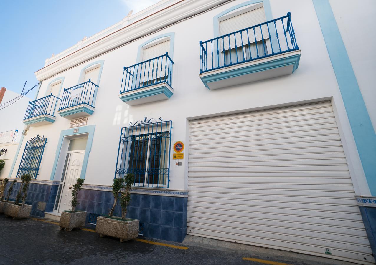 Pulguilla B Menyber Lägenhet Nerja Exteriör bild