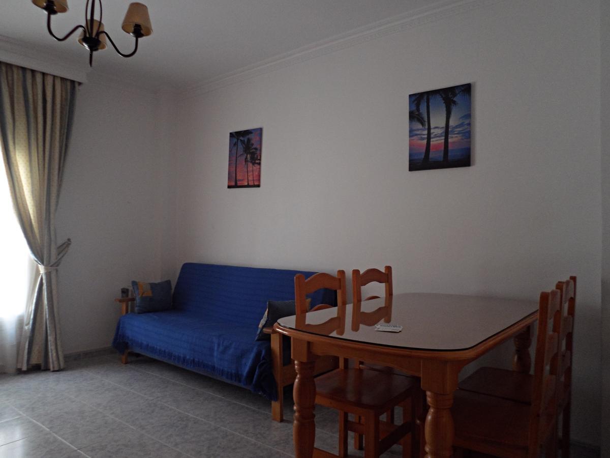 Pulguilla B Menyber Lägenhet Nerja Exteriör bild